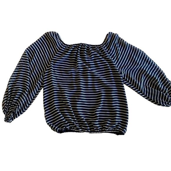 EUC Vincent Camuto Navy Striped Billowy Blouse - Picture 5 of 5